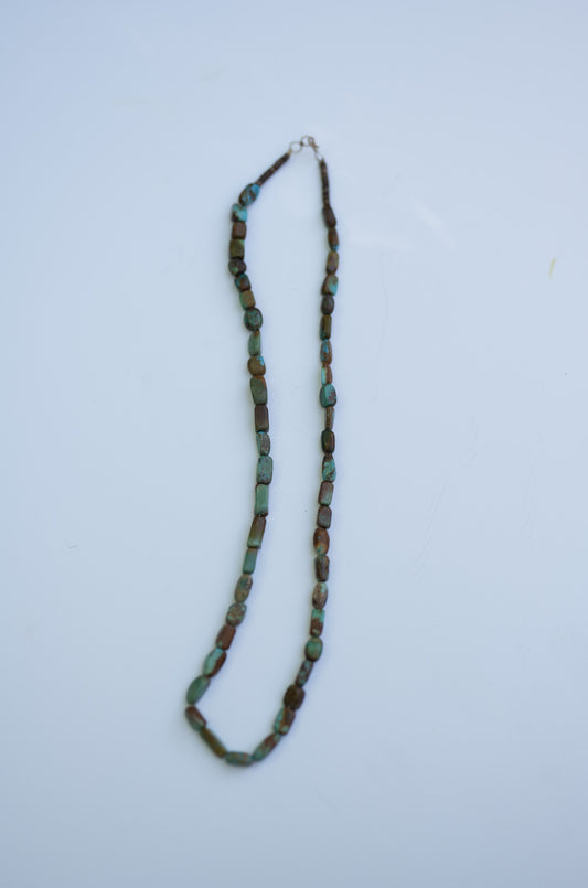 Boulder Turquoise Bead Necklace 16"