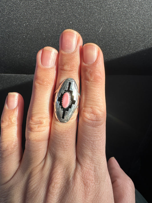 Pink Conch Inlay Ring | size 7.5