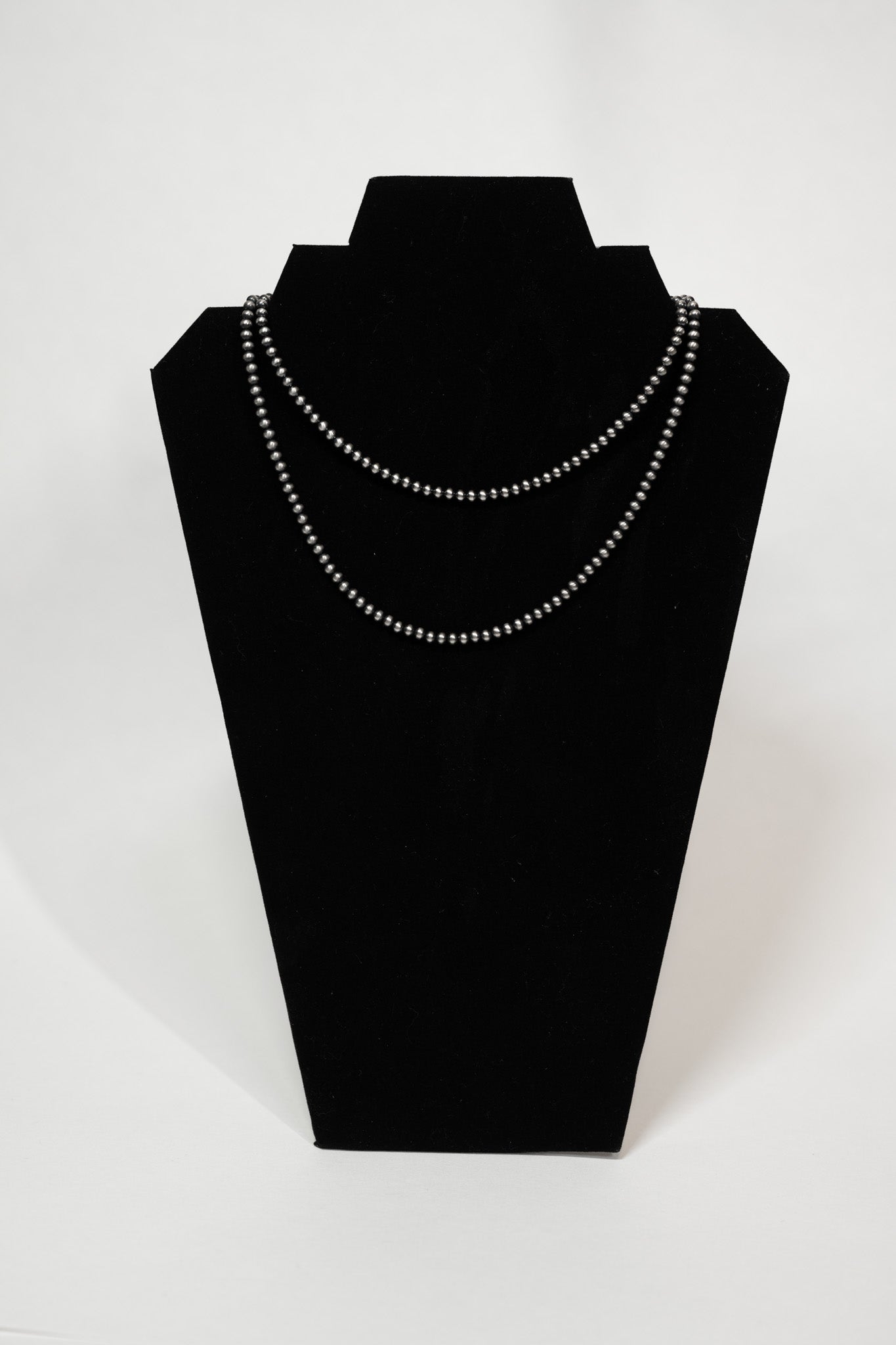 Navajo Pearl Necklace 4 MM | 20"