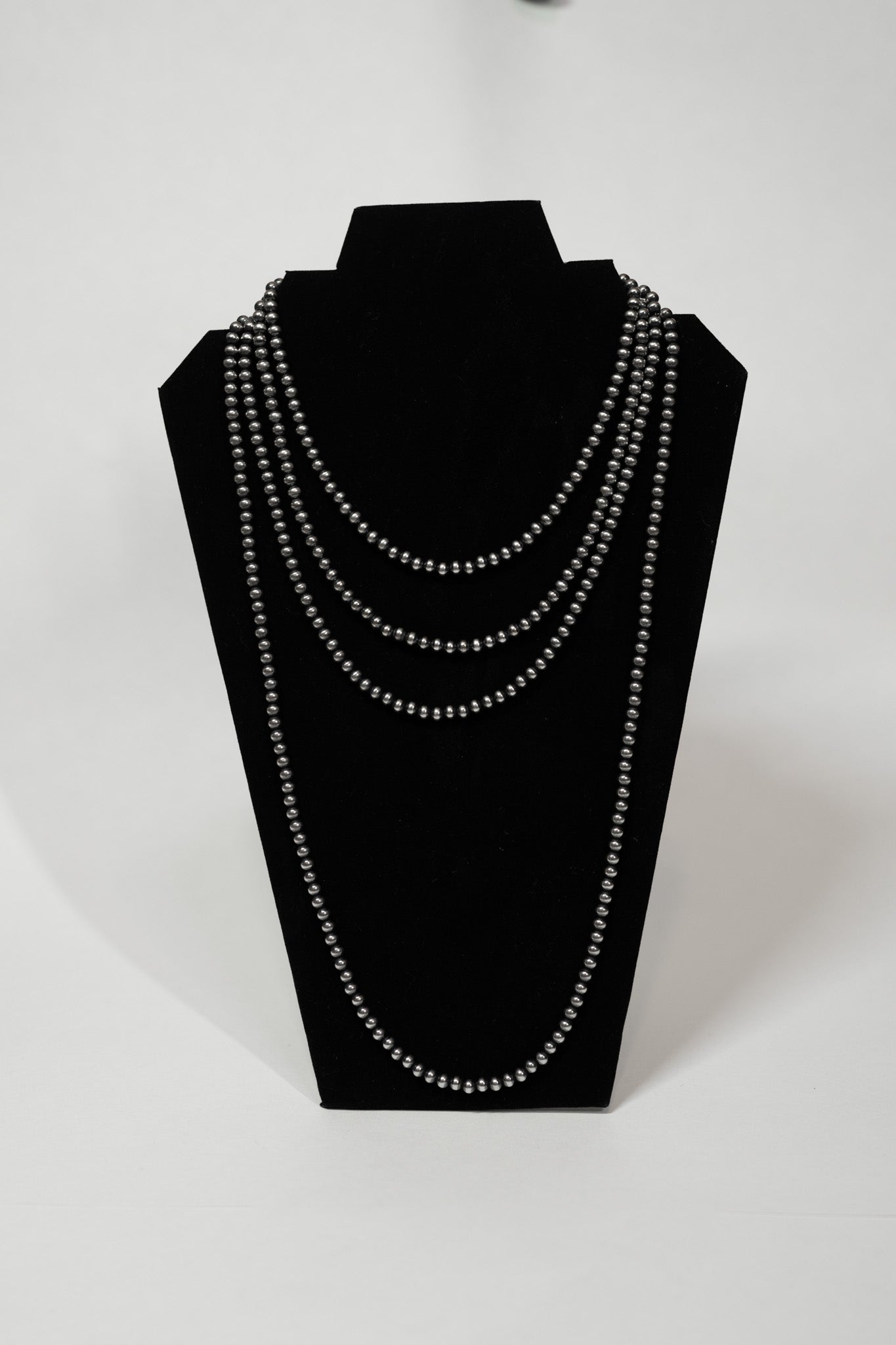 Navajo Pearl Saucer Necklace 5 MM | 16"