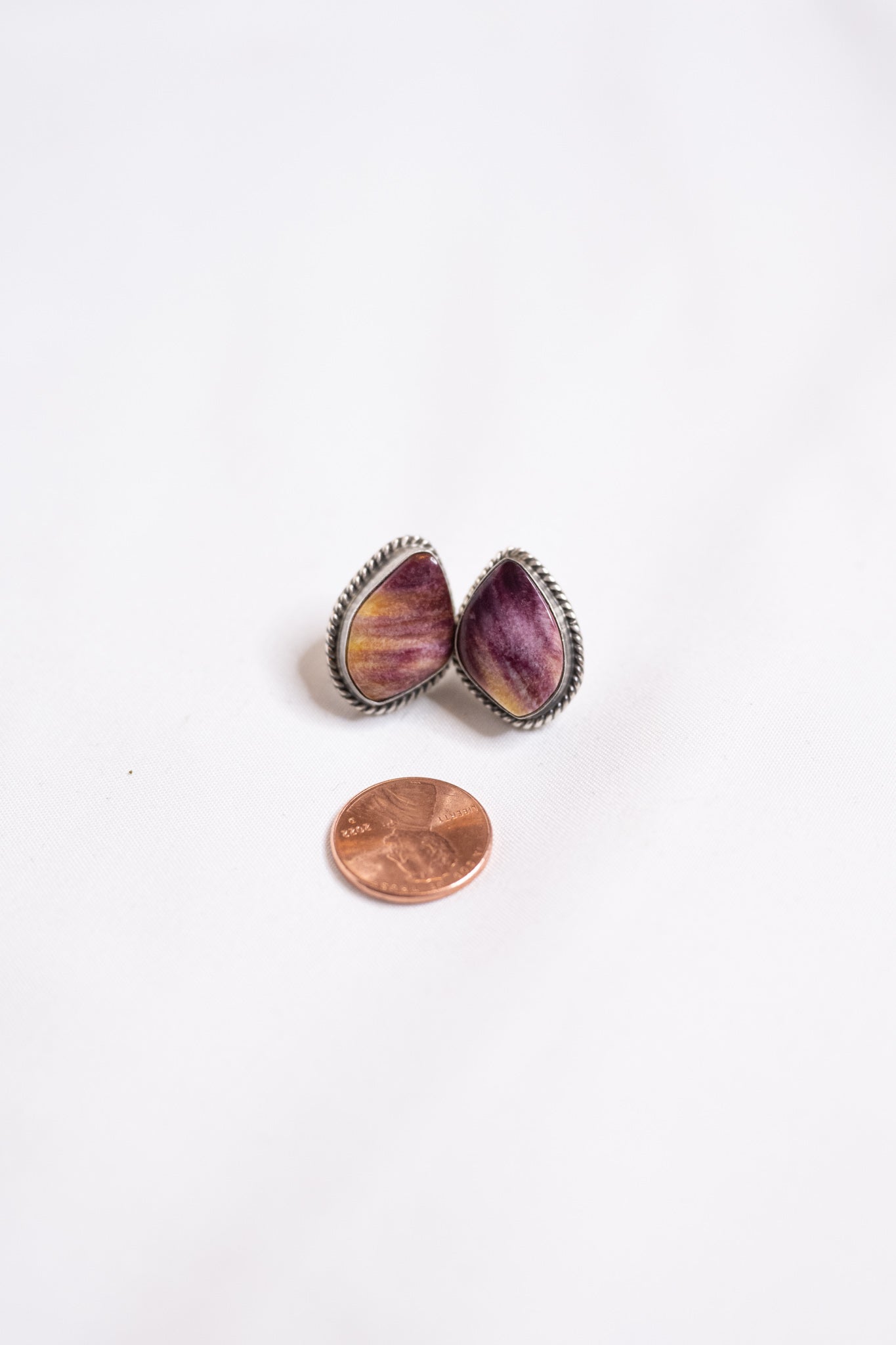 Purple Spiny Oyster Stud Earrings